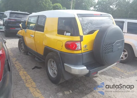 2007 Toyota Fj Cruiser z USA, uszkodzony, nr VIN JTEZU11F170010160